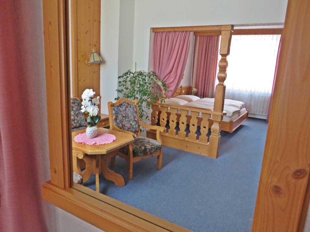 Hotel Roseneck Hagenow Quarto foto